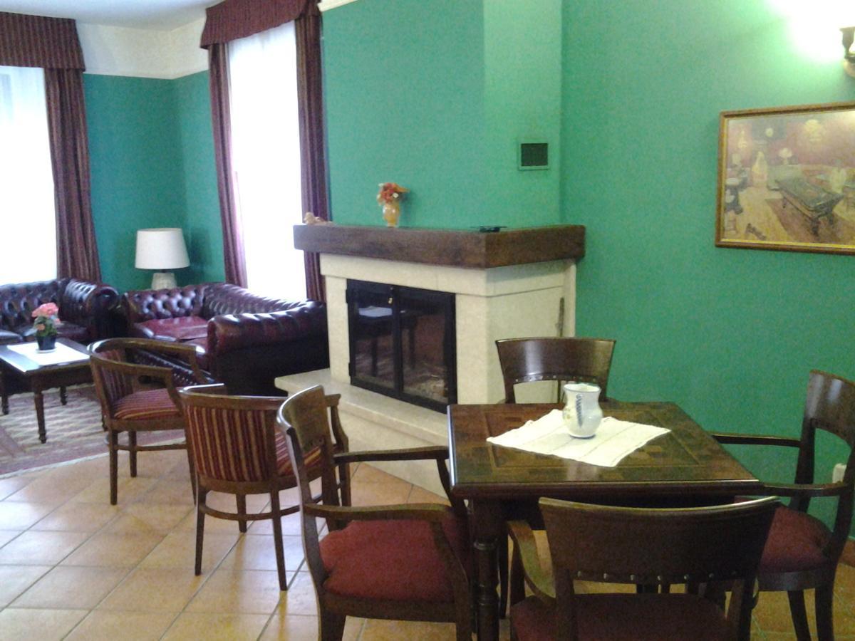 Casale Maginulfo Hotell Roccamandolfi Eksteriør bilde